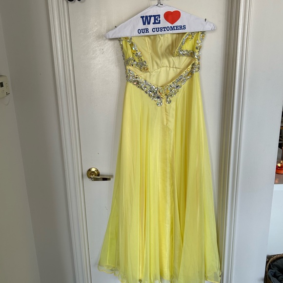 Yellow Strapless Prom Dress - Picture 4 of 8